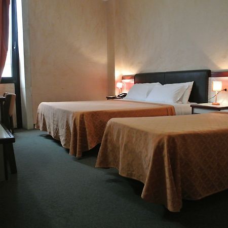Hotel San Vito Неграр Екстериор снимка